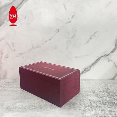 Cajas impresas de encargo del perfume de la cartulina CMYK 4C que hacen la muestra de la botella
