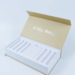 Caja de regalo magnética de la cartulina rígida de EVA Insert Cosmetic Packaging Boxes